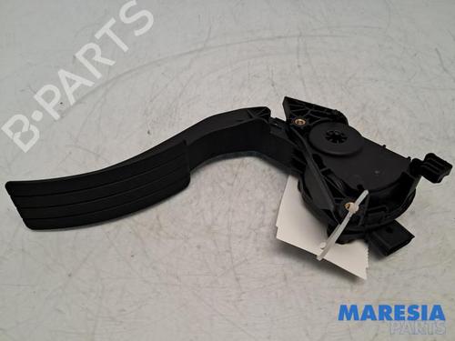 Used Pedal RENAULT CLIO IV Grandtour (KH_) 0.9 TCe 90 (90 hp) 31412906