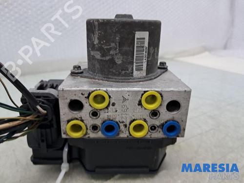 Used ABS pump ABS pump ALFA ROMEO 159 Sportwagon (939_) 1.8 TBi (939BXN1B) (200 hp) 32485197 32485197