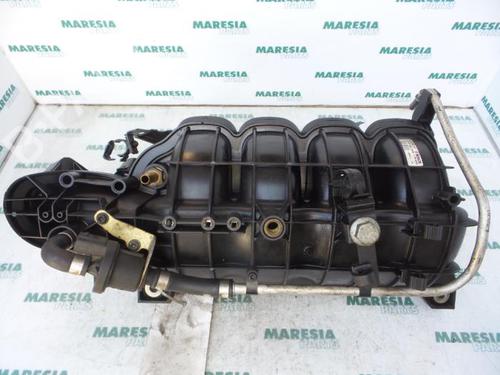Used Injection rail ALFA ROMEO 147 (937_) 1.6 16V T.SPARK ECO (937.AXA1A, 937.BXA1A) (105 hp) 31394096
