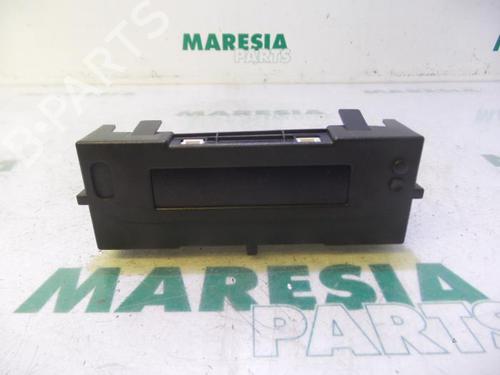 electronic-module-renault-clio-iii-br01-cr01-2005-2006-2007-2008-2009-2010-2011-2012-2013-2014-31522073 main image