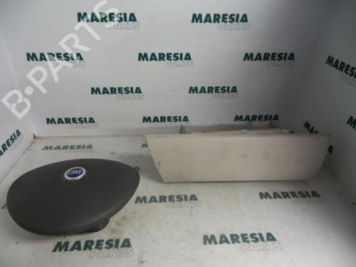 ecu-airbags-fiat-punto-188_-1999-2000-2001-2002-2003-2004-2005-2006-2007-2008-2009-2010-2011-2012-31510827 main image