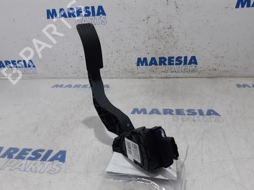 elektronisk-modul-peugeot-2008-i-cu_-2013-31502170 main image