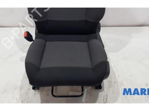 Left front seat CITROËN C3 III (SX) 1.2 VTi 82 | BP31404436C15