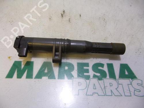 ignition-coil-renault-clio-ii-bb_-cb_-1998-1999-2000-2001-2002-2003-2004-2005-2006-2007-2008-2009-2010-2011-2012-2013-2014-2015-2016-31445479 main image