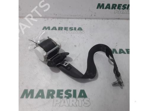 Used Rear right seatbelt Rear right seatbelt 31499505 31499505
