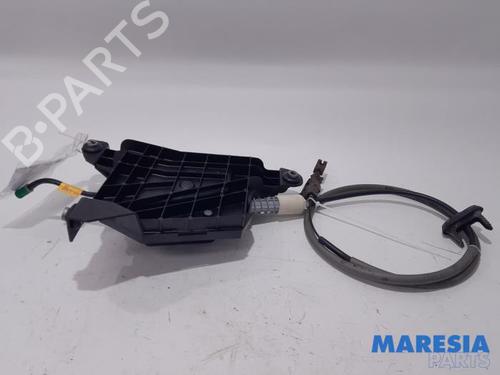 Used Electric handbrake PEUGEOT 3008 I MPV (0U_) 1.6 THP (156 hp) 31482782