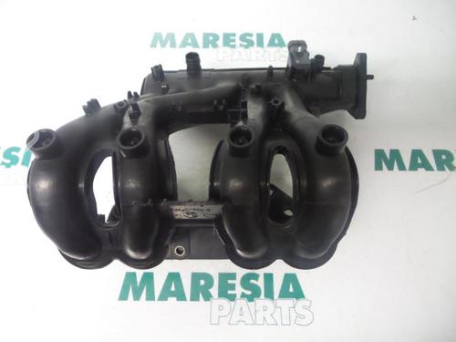 Used Injection rail Injection rail RENAULT TWINGO I (C06_) 1.2 (C066, C068) (58 hp) 31440323 31440323