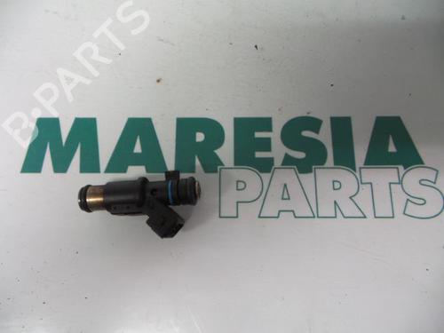 Used Injector PEUGEOT 206 Hatchback (2A/C) 1.4 i (75 hp) 31498134