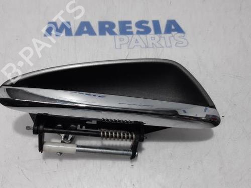 rear-right-exterior-door-handle-alfa-romeo-159-939_-2005-2006-2007-2008-2009-2010-2011-2012-31408977 main image