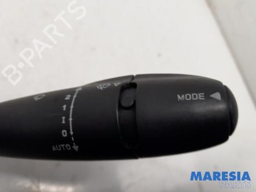 Used Switch CITROËN C5 III (RD_) 1.6 THP 155 (RD5FV8, RD5FNA) (156 hp) 31468142