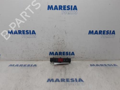 Warnblinkschalter für CITROËN JUMPER II Van 2.2 HDi 100 (101 hp) 31439038