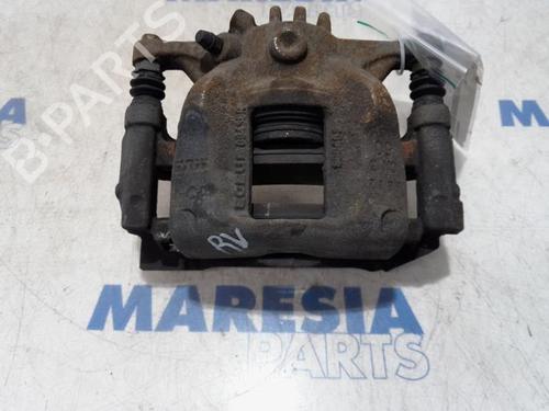 Used Right front brake caliper RENAULT TRAFIC III Van (FG_) 1.6 dCi 140 (FGMA, FGMC) (140 hp) 31446086