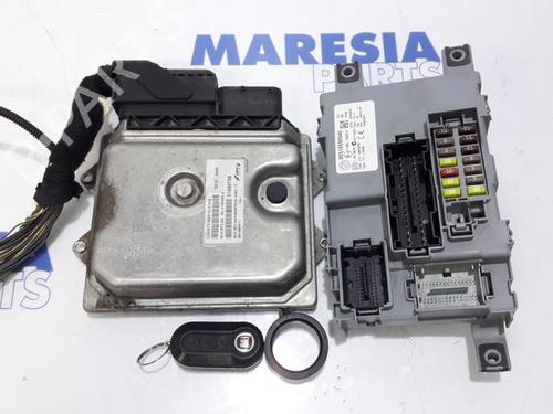 Used Engine control unit (ECU) FIAT PUNTO EVO (199_) 1.3 D Multijet (84 hp) 31447536