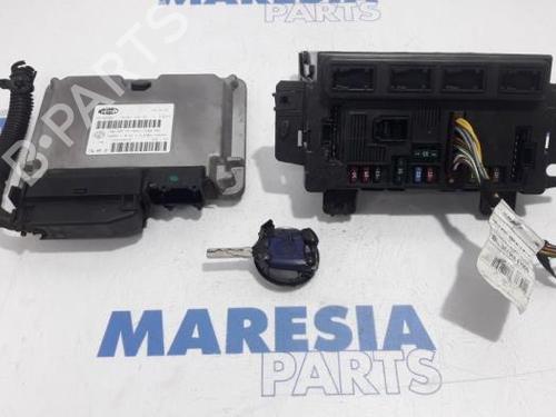 Used Engine control unit (ECU) FIAT PANDA (169_) 1.2 (169.AXB11, 169.AXB1A) (60 hp) 31433598