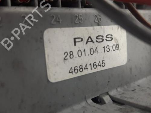 Fuse box FIAT PANDA (169_) 1.2 (169.AXB11, 169.AXB1A) | BP31405720E1