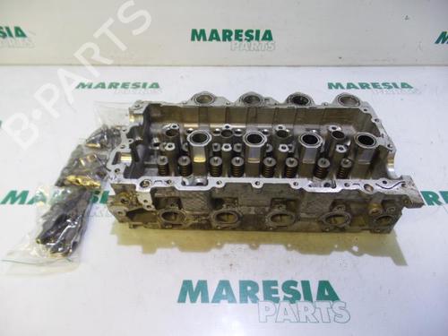 Used Cylinder head PEUGEOT 307 Break (3E) 1.6 HDi 110 (109 hp) 31428393