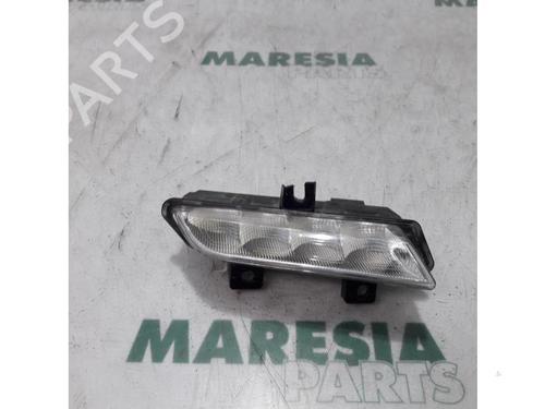 Used Right daytime light RENAULT CLIO IV (BH_) 0.9 TCe 90 (BHNF, BHMA, BHMH, BHJK, BHJR) (90 hp) 31462341