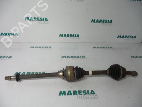 Used Right front driveshaft FIAT PUNTO (188_) 1.9 JTD 80 (188.237, .257, .337, .357) (80 hp) 31458424