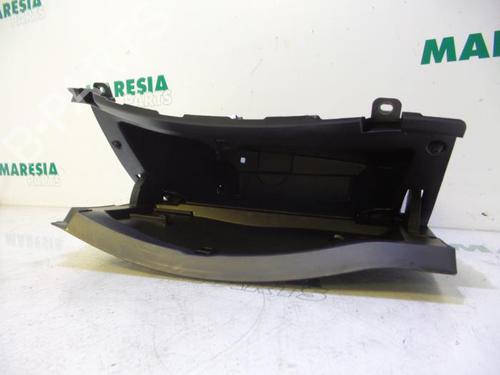 Used Glove box CITROËN BERLINGO Box Body/MPV (B9) 1.6 HDi / BlueHDi 75 (75 hp) 31391304