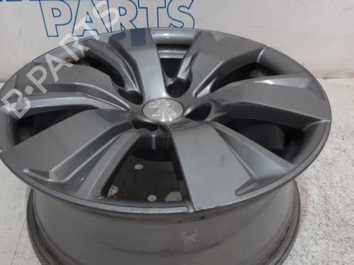 Used Rim PEUGEOT 2008 I (CU_) 1.2 VTi (82 hp) 31384940