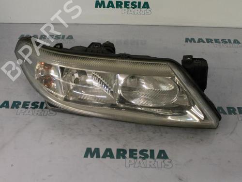 Used Right headlight RENAULT LAGUNA II Grandtour (KG0/1_) 1.6 16V (KG0A, KG0L) (107 hp) 31421348