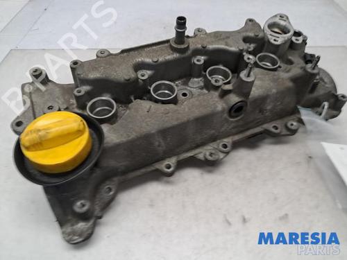 Used Valve cover RENAULT CAPTUR I (J5_, H5_) 1.2 TCe 120 (118 hp) 31518074