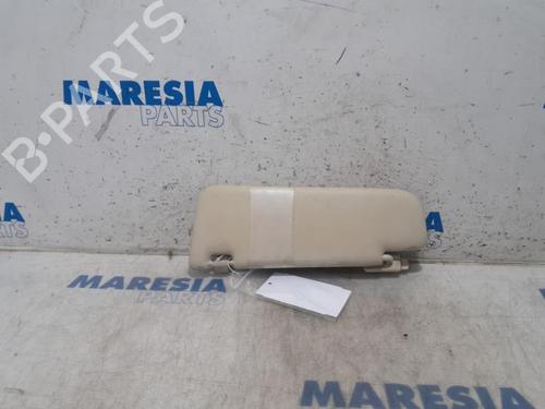 Used Left sun visor FIAT 500 (312_) 1.4 (312AXC1B, 312CXC1B) (100 hp) 31437997