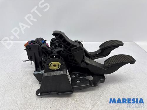 Pedal FIAT 500 C (312_) 1.2 (312CXA1A, 312AXA1A) | BP31487670I4