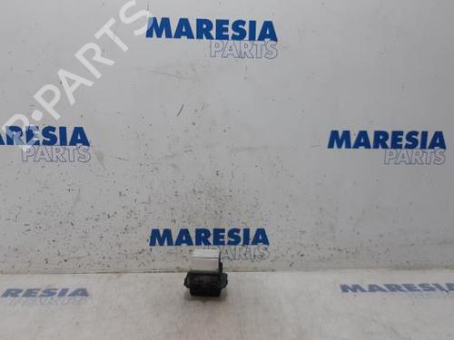 Used Electronic sensor RENAULT SCÉNIC III (JZ0/1_) 2.0 16V (JZ0G, JZ0P, JZ1E, JZ1P) (140 hp) 31487224