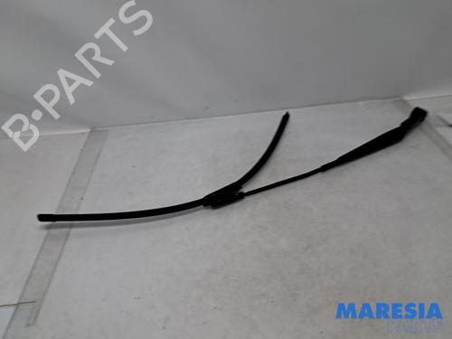 front-windshield-wiper-arm-citroen-c4-picasso-i-mpv-ud_-2006-2007-2008-2009-2010-2011-2012-2013-2014-2015-31404220 main image