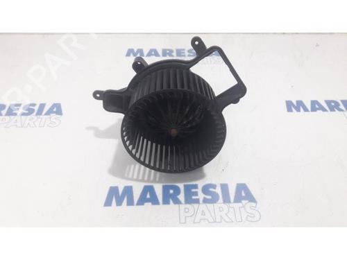 Varmeblæser PEUGEOT 3008 I MPV (0U_) 1.6 THP (150 hp) 31389318