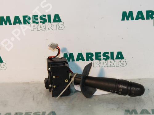 steering-column-stalk-renault-megane-i-grandtour-ka01_-1999-2000-2001-2002-2003-31472164 main image