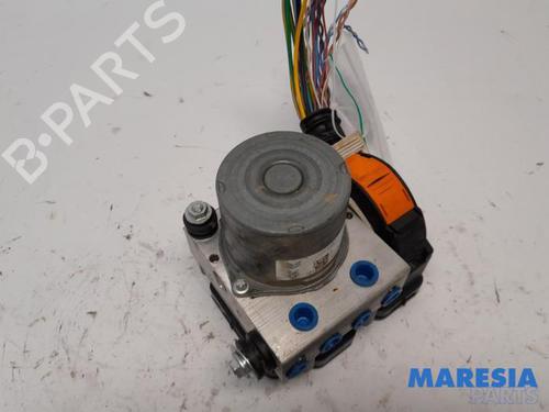 Used ABS pump PEUGEOT PARTNER Box Body/MPV (K9) 1.5 BlueHDi 100 (102 hp) 31473798