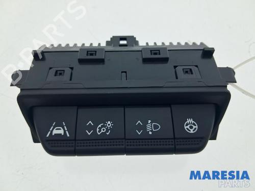 Used Switch Switch RENAULT CAPTUR II (HF_) TCe 160 (HFN1) (158 hp) 39932844 39932844