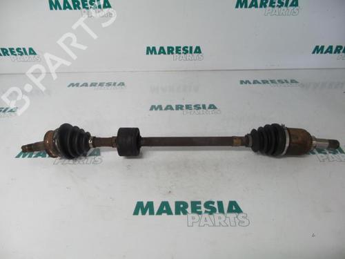 Used Right front driveshaft FIAT CINQUECENTO (170_) 1.1 Sporting (170AH) (54 hp) 31484139