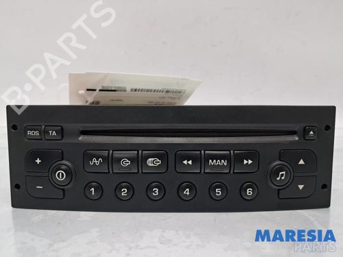 Used Radio PEUGEOT 307 CC (3B) 2.0 16V (136 hp) 31408691