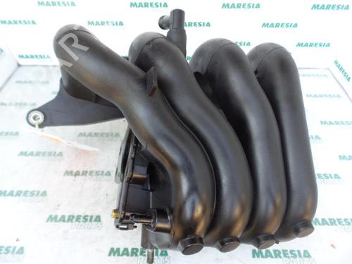injection-rail-renault-clio-ii-bb_-cb_-1998-1999-2000-2001-2002-2003-2004-2005-2006-2007-2008-2009-2010-2011-2012-2013-2014-2015-2016-31507247 main image