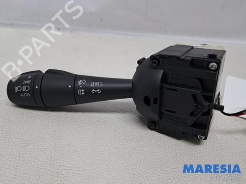 Mando intermitentes / limpia RENAULT CAPTUR I (J5_, H5_) 1.2 TCe 120 (120 hp) 31816430