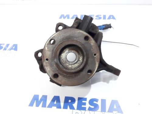 Used Left front steering knuckle CITROËN C3 II (SC_) 1.6 VTi 120 (120 hp) 31484307