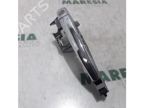 front-left-exterior-door-handle-citroen-c3-ii-sc_-2009-31504538 main image