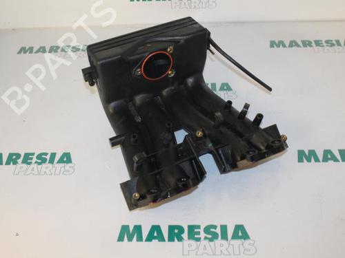 injection-rail-fiat-ulysse-220_-1994-1995-1996-1997-1998-1999-2000-2001-2002-31407898 main image