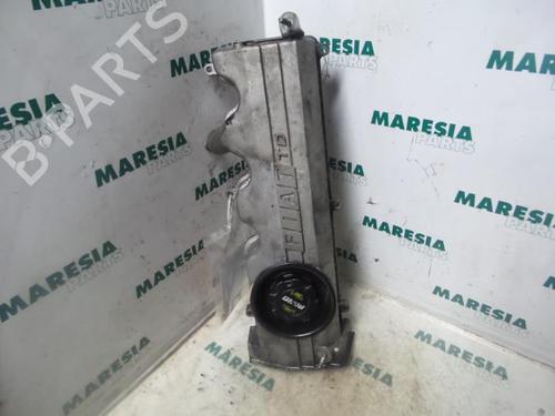 Ventildeckel für FIAT MAREA (185_) 1.9 TD 100 (185AX_) (100 hp) 31423623