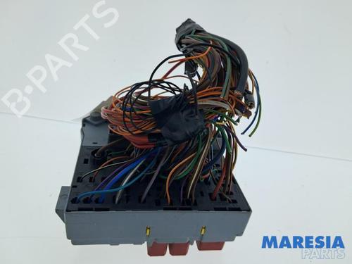 Fuse box FIAT 500 (312_) 0.9 (312AXG1A, 312.AXG11) | BP33411318E1 - Image 2