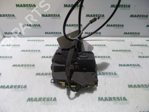 Used Electronic module RENAULT SCÉNIC II (JM0/1_) 1.5 dCi (JM1F) (86 hp) 31453899