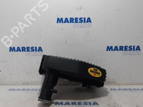 Used Air filter box CITROËN C3 II (SC_) 1.4 (73 hp) 31462941