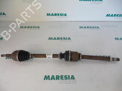 Used Right front driveshaft Right front driveshaft RENAULT GRAND SCÉNIC II (JM0/1_) 1.5 dCi (JM1E) (106 hp) 31486144 31486144