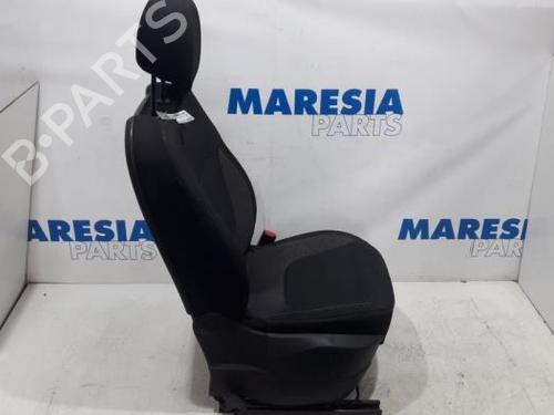Right front seat RENAULT CAPTUR I (J5_, H5_) 1.2 TCe 120 | BP31385957C16