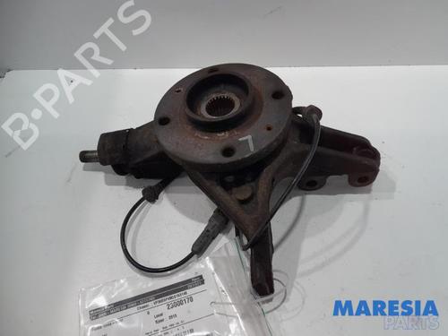 Used Left front steering knuckle PEUGEOT 5008 (0U_, 0E_) 1.6 16V (156 hp) 31455665