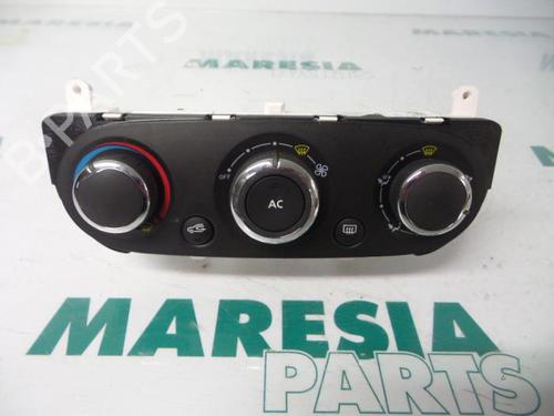 Used Climate control RENAULT CAPTUR I (J5_, H5_) 0.9 TCe 90 (90 hp) 31442945