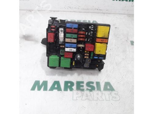 Used Fuse box CITROËN C3 III (SX) 1.2 THP 110 (SXHNPS, SXHNZT, SXHNZ6) (110 hp) 31459022